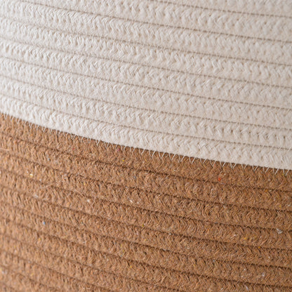 Vävd tvättkorg i bomull